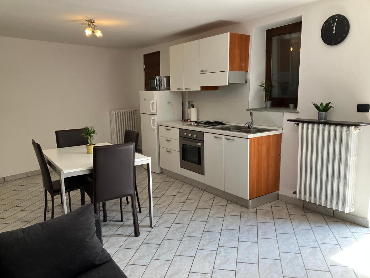 Un Passo Dal Castello Apartment Barolo Ngoại thất bức ảnh